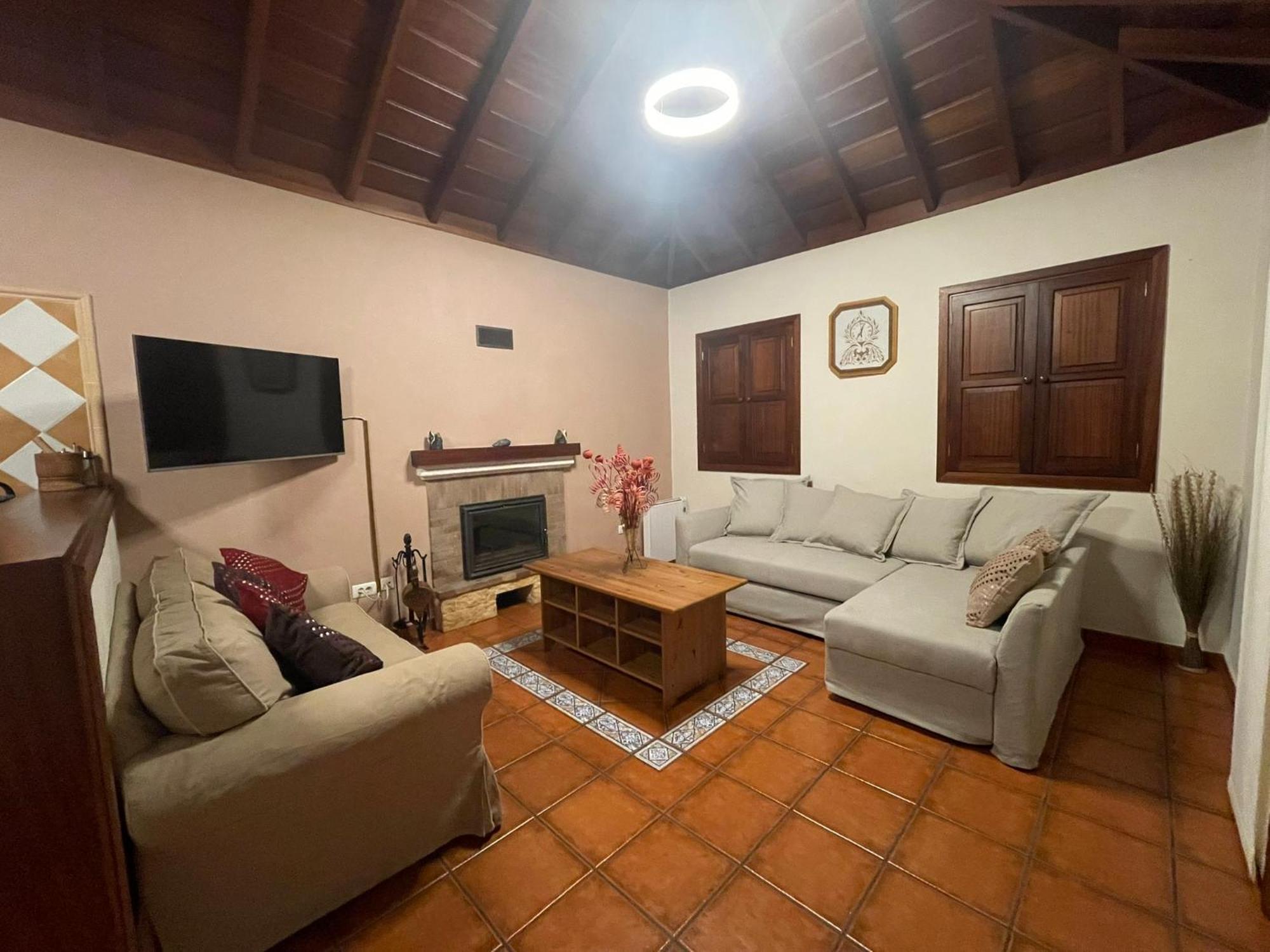 Rustic House La Montana Villa เบรญาบาฆา ภายนอก รูปภาพ